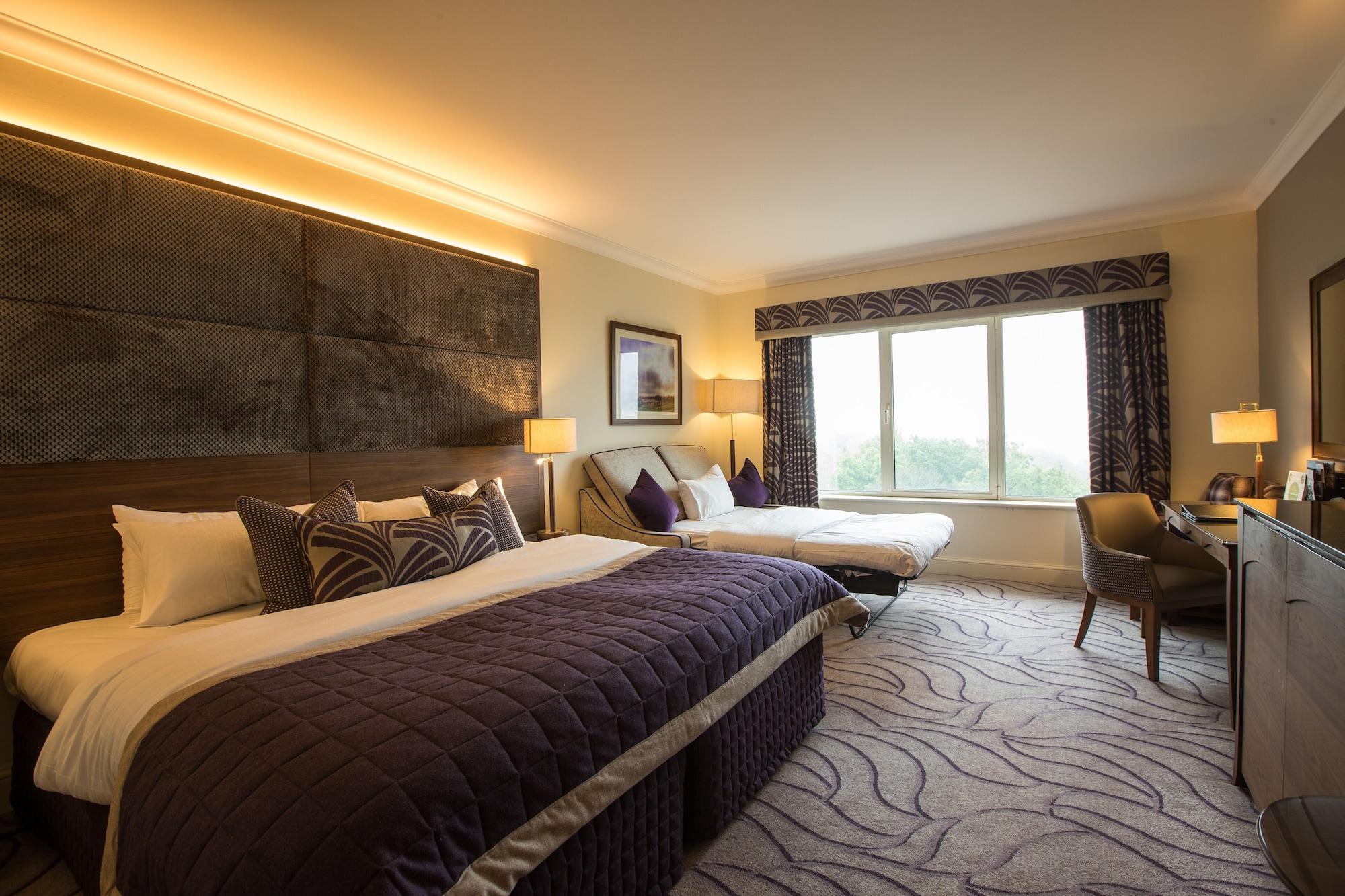 The Celtic Manor Resort Newport  Exterior photo A bedroom at the hotel