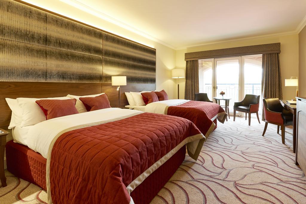 The Celtic Manor Resort Newport  Exterior photo A room at the hotel