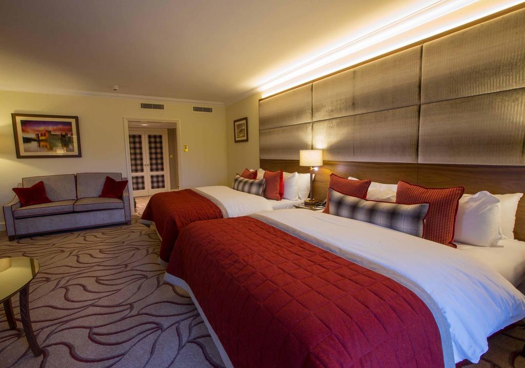 The Celtic Manor Resort Newport  Exterior photo A bedroom at the hotel